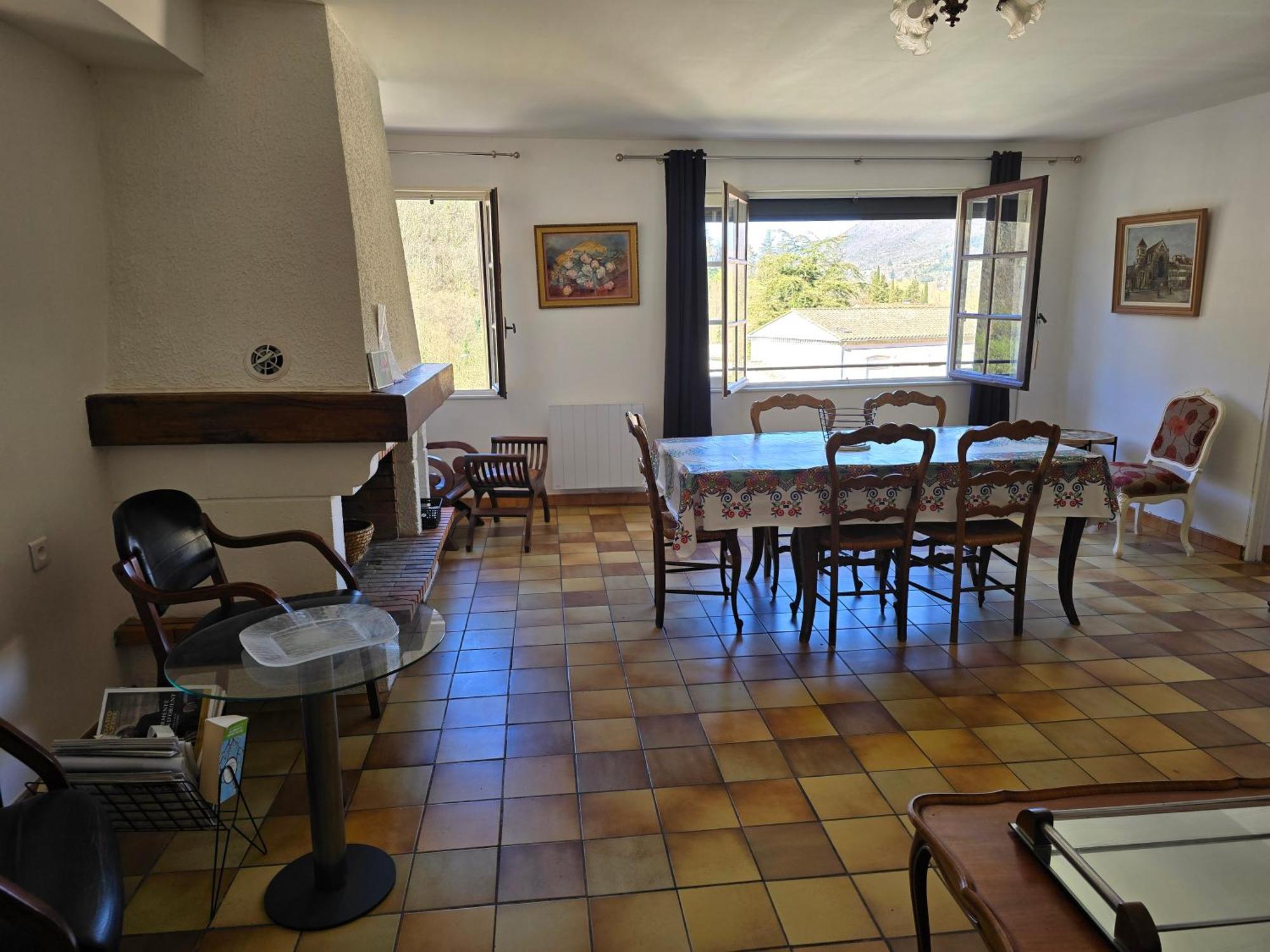 Superbe Appartement Au Coeur Des Cevennes Авез Экстерьер фото